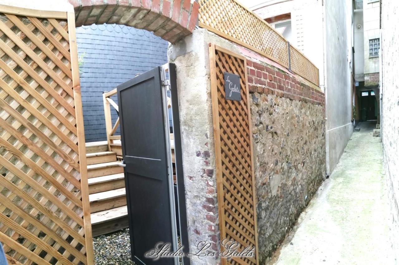 La Venelle Du Bassin Apartment Honfleur Exterior foto