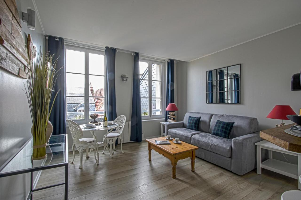 La Venelle Du Bassin Apartment Honfleur Exterior foto